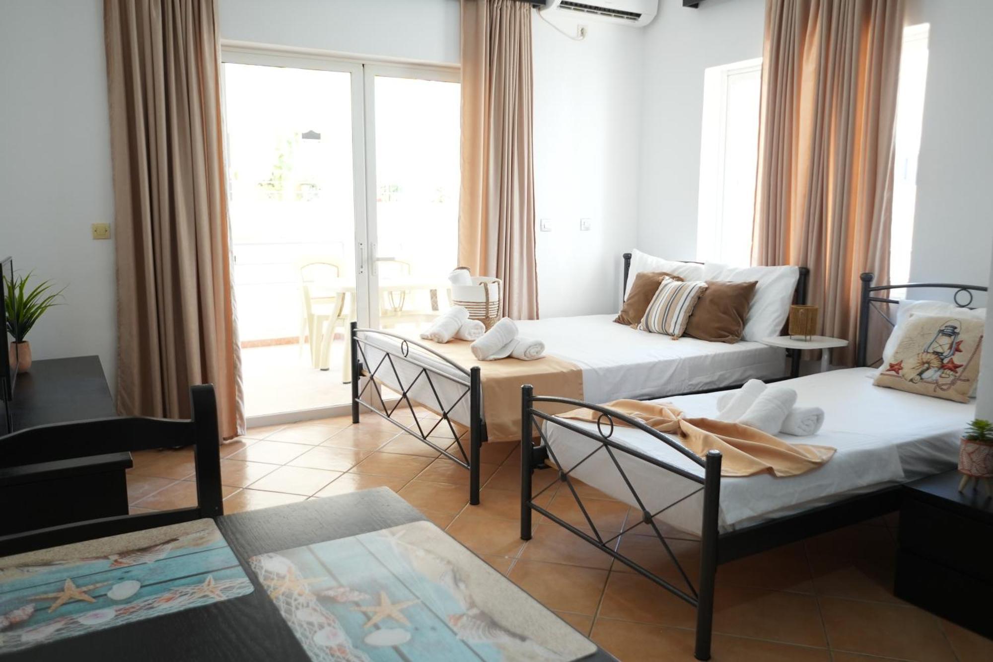 Saranda Waterside Apartments 外观 照片